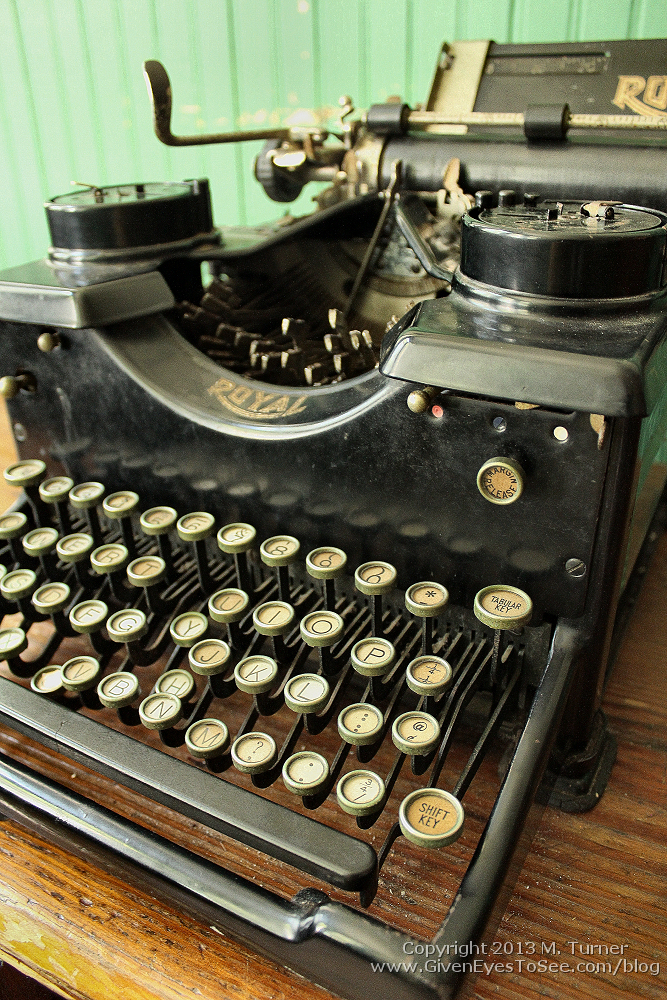 heritage-typewriter-sm.jpg